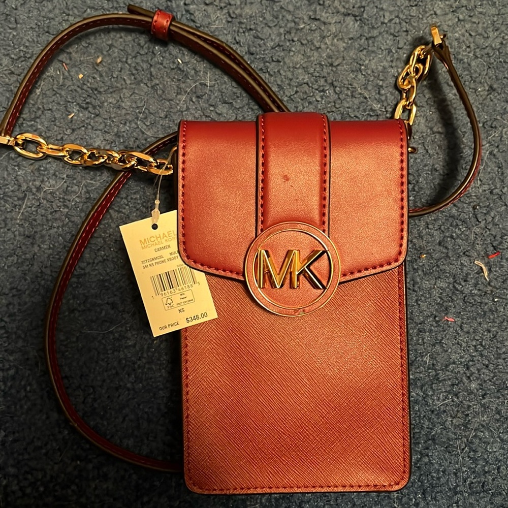 Micheal Kors Carmen Phone Xbody